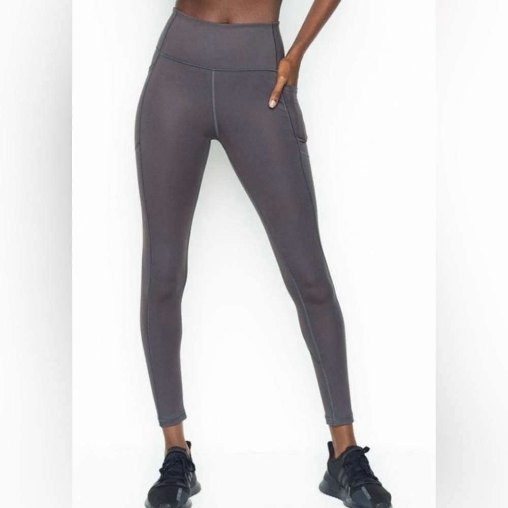 Victoria Secret Encredible Essential Legging